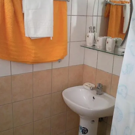 In - Rock Garden By The Hotel *