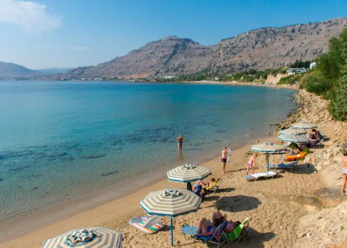 Hotel In - Rock Garden By The *