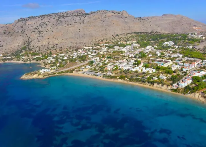 In - Rock Garden By The Hotel
