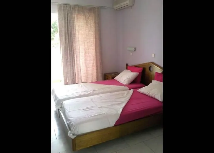 In - Rock Garden By The Hotel Pefki